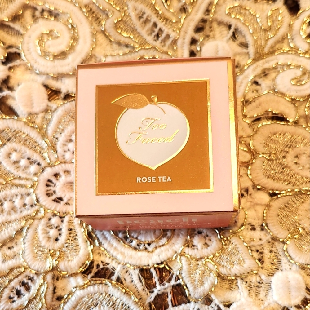 Too Faced Rose Tea Blush